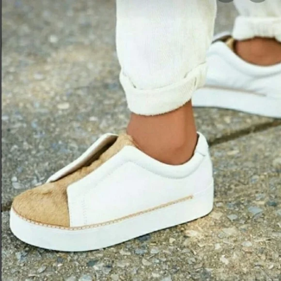 💕EUC💕 Free People x M4D3 Slip-Ons Sneakers White Calf Hair Sz.9.5 - Picture 1 of 11